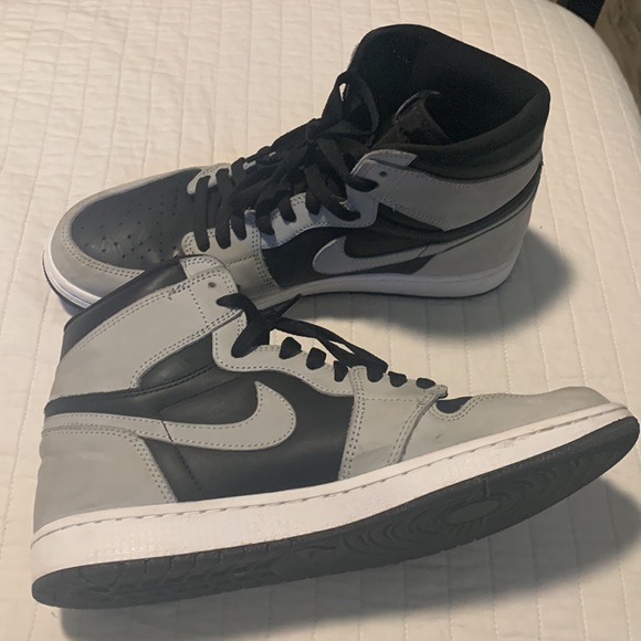 Jordan 1 Retro High OG Black Shadow 2.0 Mens size 11.  Lightly worn no box - Picture 2 of 5